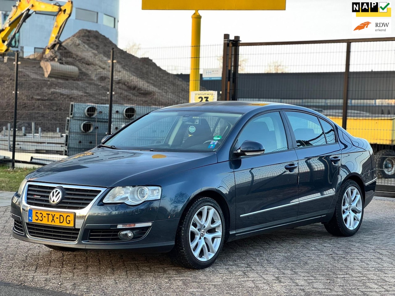 Volkswagen Passat - 2.0 TFSI Sportline Business 2.0 TFSI Sportline Business - AutoWereld.nl
