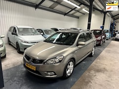 Kia Cee'd Sporty Wagon - 1.4 CVVT Seven