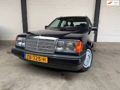 Mercedes-Benz 230 - 230TE S124 |Automaat| |Airco|