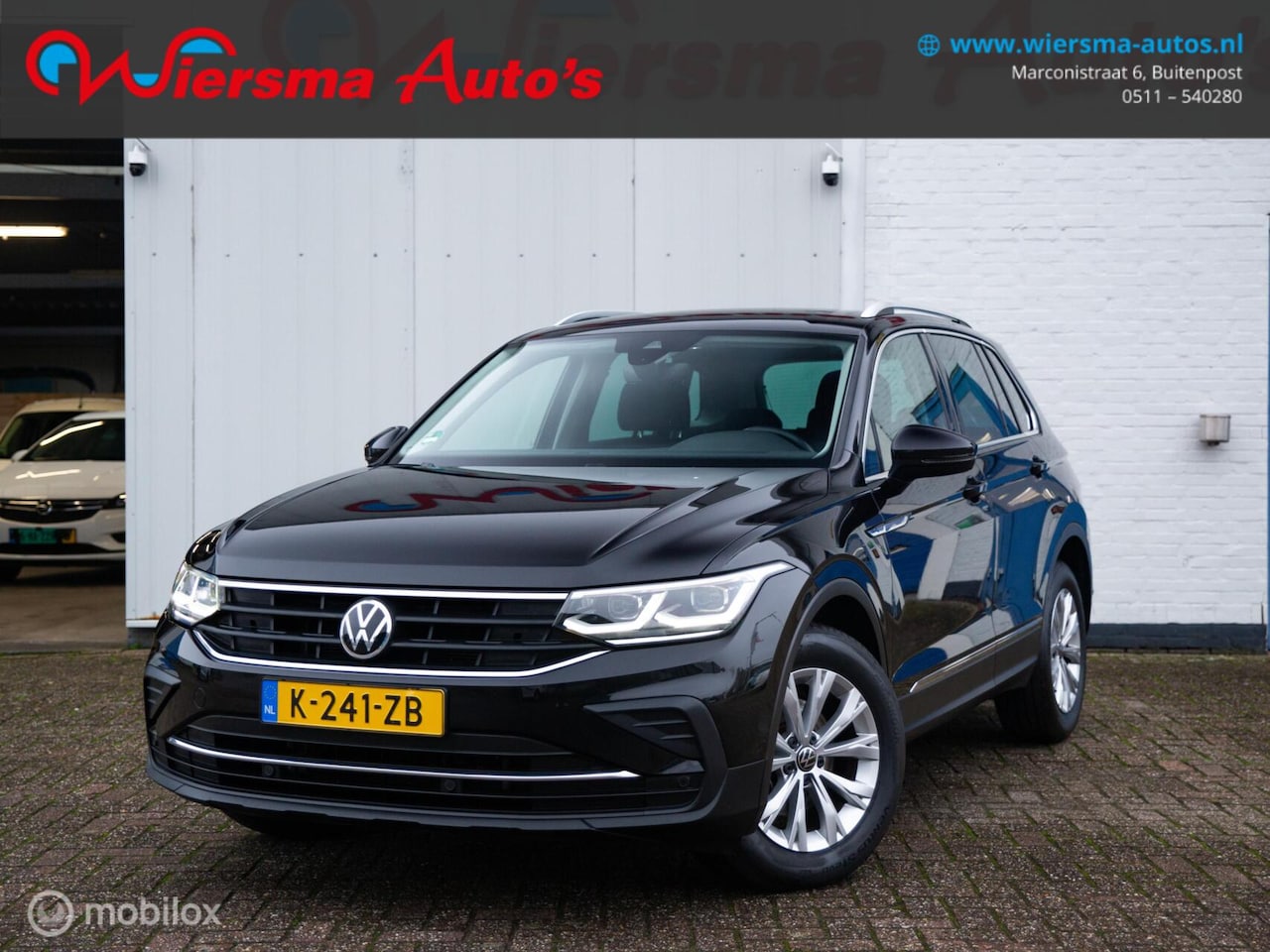 Volkswagen Tiguan - 1.5 TSI Life Business|Carlpay|Trekhaak|LED - AutoWereld.nl