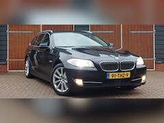 BMW 5-serie Touring - 530d BlueP. High Ex, Softclose, Trekhaak, Adaptive Cruise contro