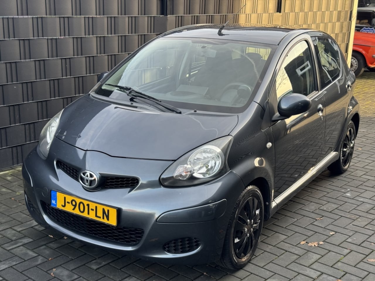 Toyota Aygo - 1.0-12V Access| 5DRS| AIRCO| CARPLAY| ELEK PAKKET - AutoWereld.nl