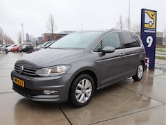Volkswagen Touran - 1.6 TDI euro 6 Highline 7p NL auto, NAP, nieuwe APK Prijspakker