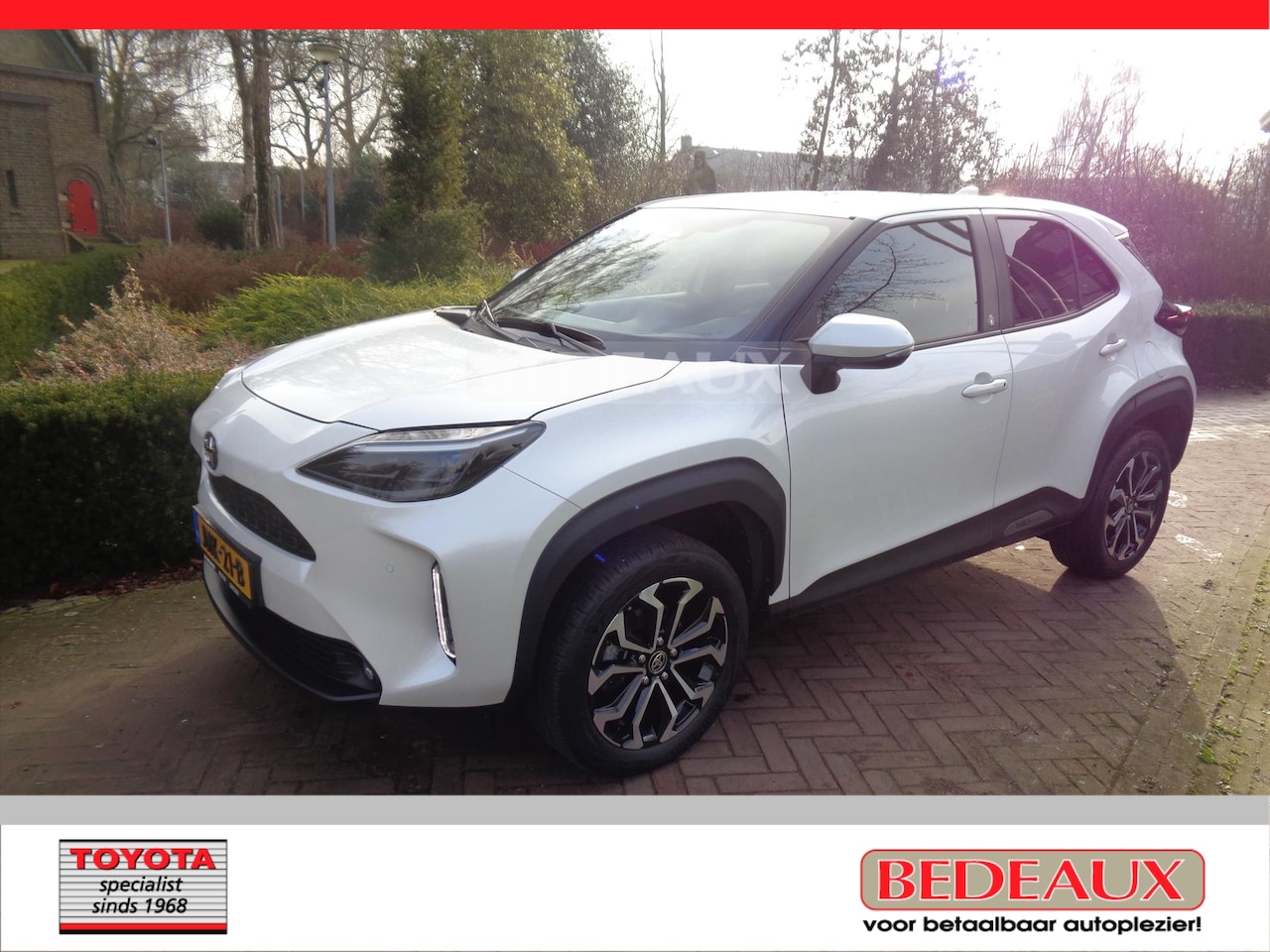 Toyota Yaris Cross - 1.5 VVT-I Hybrid 116pk CVT Team Edition, alle opties, rijklaar bij Toyota specialist! - AutoWereld.nl