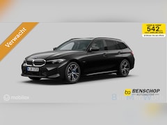 BMW 3-serie Touring - 330e M Performance M Bucket Seats Panodak HUD LED Navi Carplay