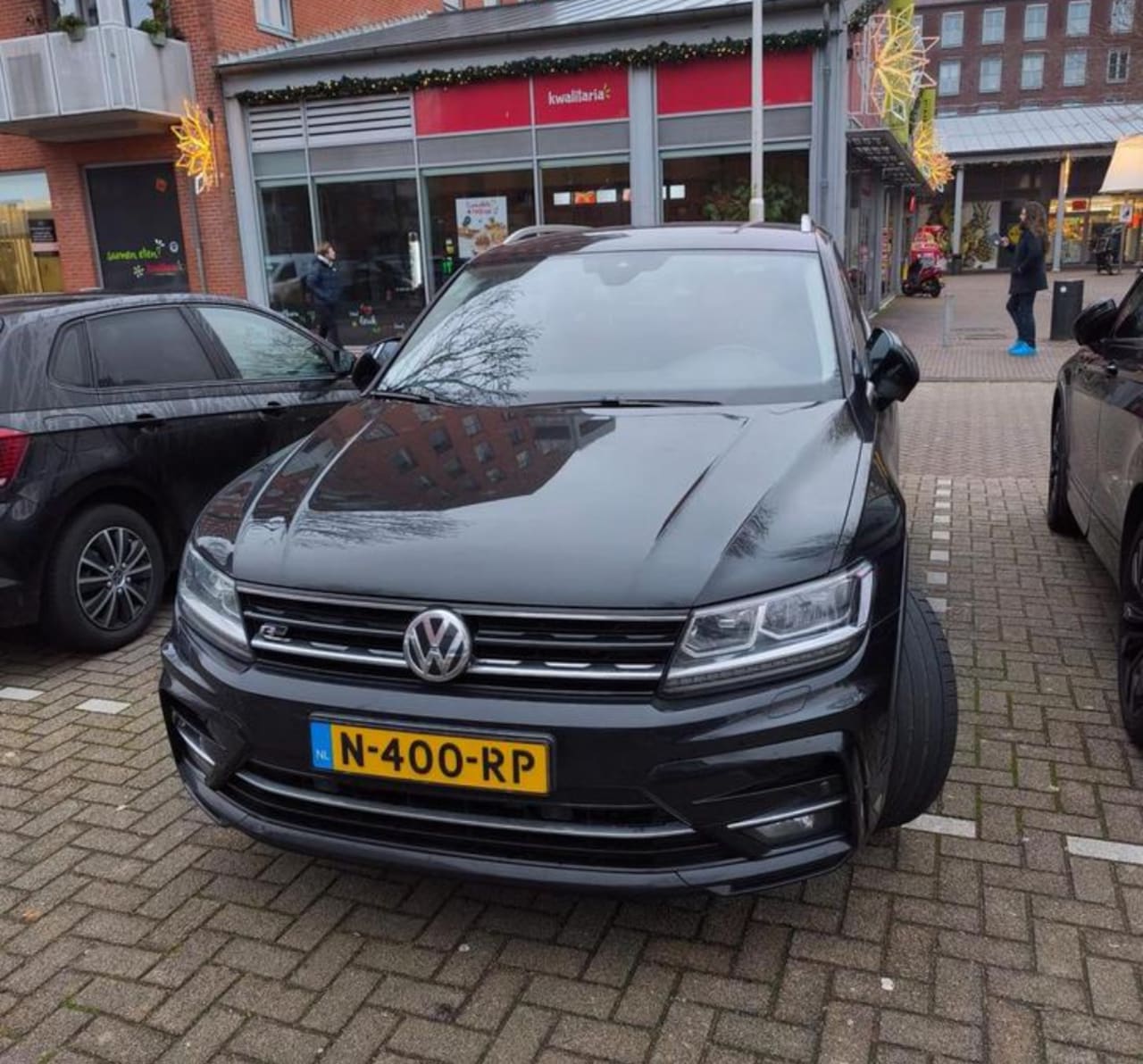 Volkswagen Tiguan - 2.0 TDI Comfortline Business Volkswagen Tiguan 2.0 TDI 150pk 2019 Zwart - AutoWereld.nl