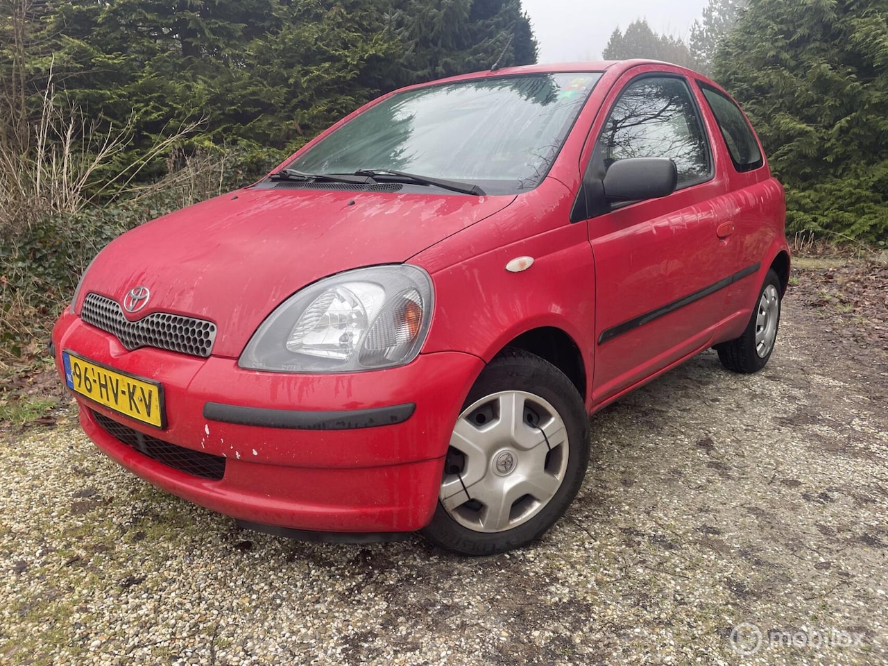 Toyota Yaris - 1.3-16V VVT-i Luna 1.3-16V VVT-i Luna (Blanke lak laat los!) - AutoWereld.nl