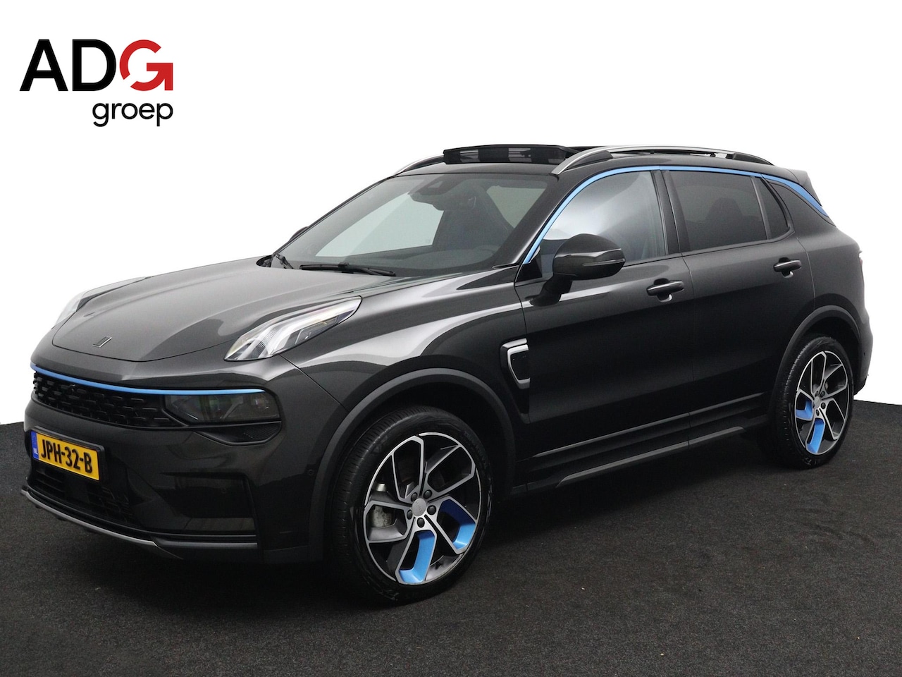 Lynk & Co 01 - 1.5 PHEV | Panoramadak | Parkeercamera | Navigatie | Elektrische achterklep | - AutoWereld.nl