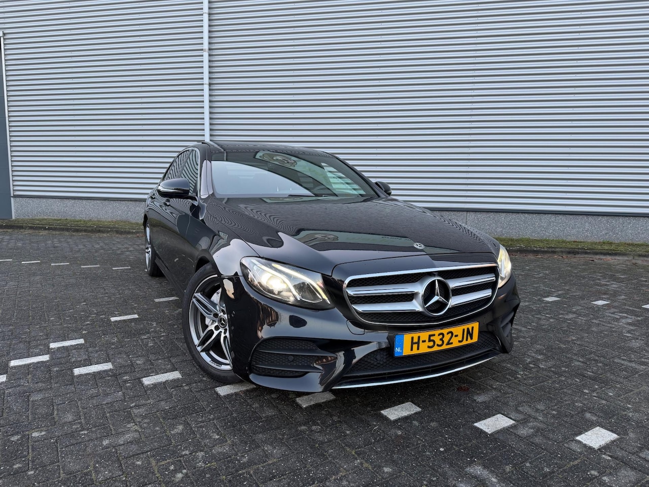 Mercedes-Benz E-klasse - 220 d AMG-Line (bj 2019) FACELIFT|PANO|360CAM|HuD|SFEER| - AutoWereld.nl