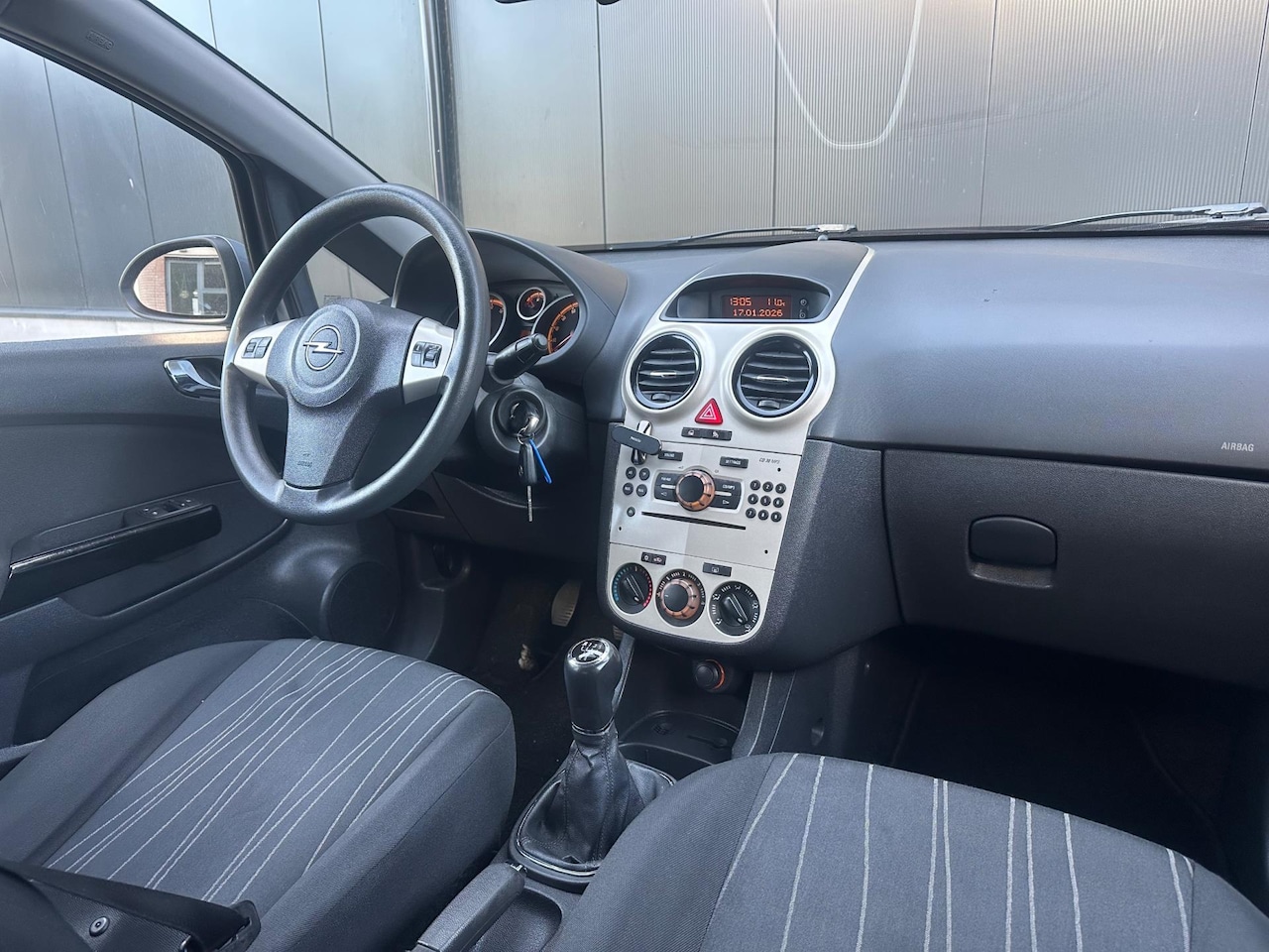 Opel Corsa - 1.2-16V Enjoy* APK tot 16-01-2027* N.A.P.!! - AutoWereld.nl