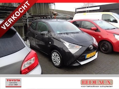 Toyota Aygo - 1.0 VVT-i 72pk 5D x-play