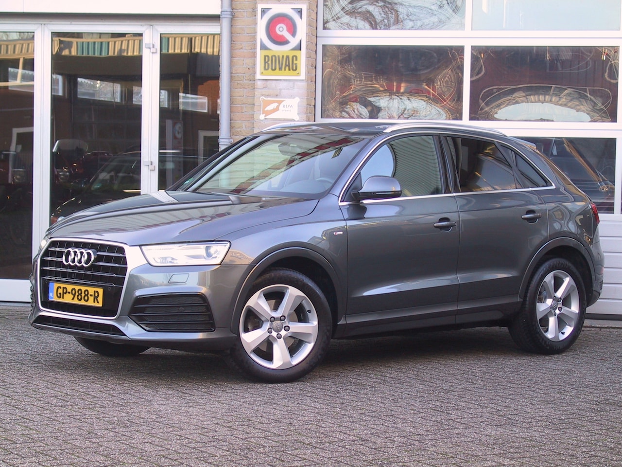 Audi Q3 - 1.4 TFSI S-Line! S-Tronic! Trehaak afneembaar - AutoWereld.nl