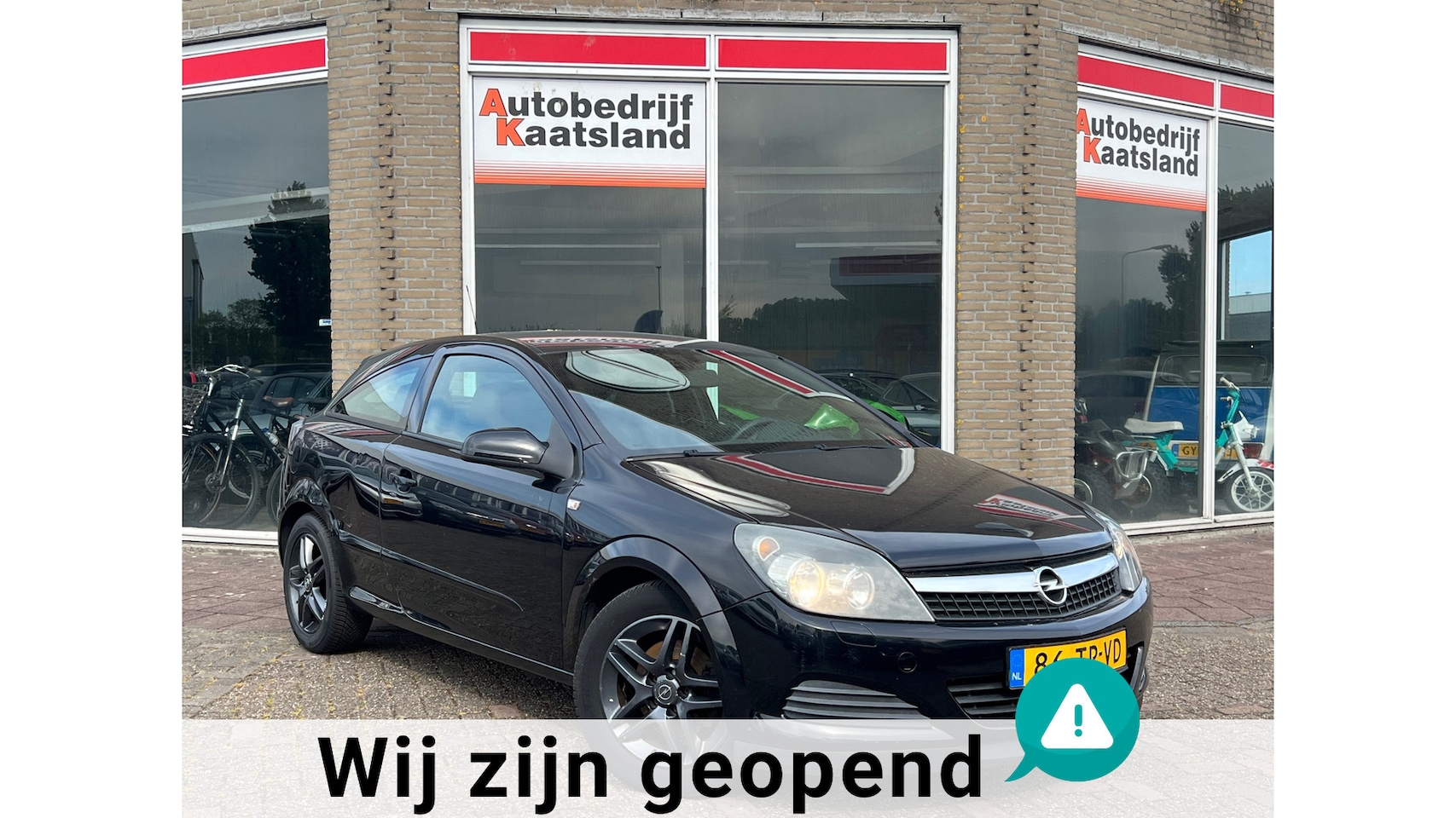 Opel Astra GTC - 1.6 Sport - Airco - Cruise - - AutoWereld.nl