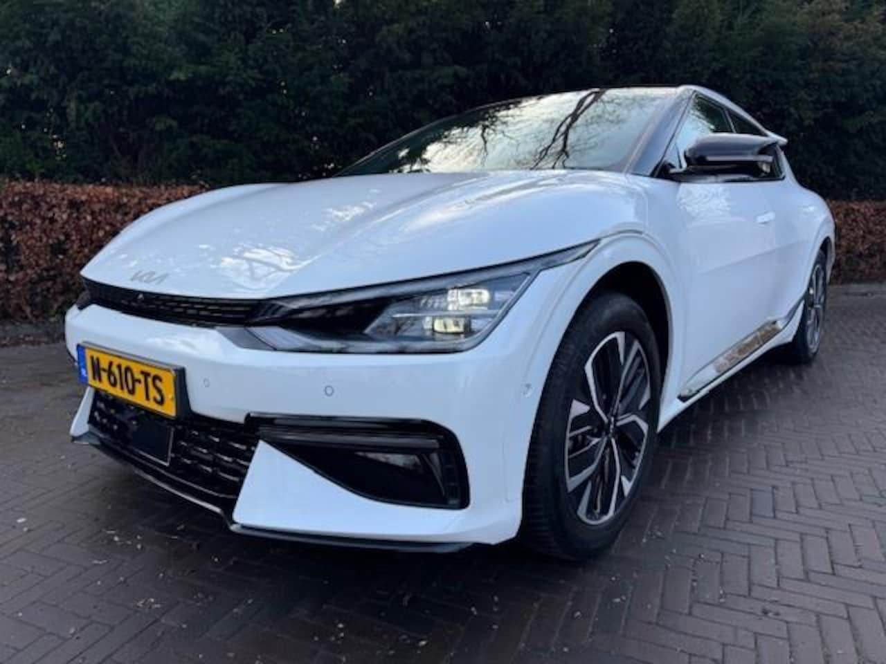Kia EV6 - GT-LINE 77.4KWH SOH 99.5% PANO/LEER/ACARPLAY/FABRIEKSGARANTIE - AutoWereld.nl