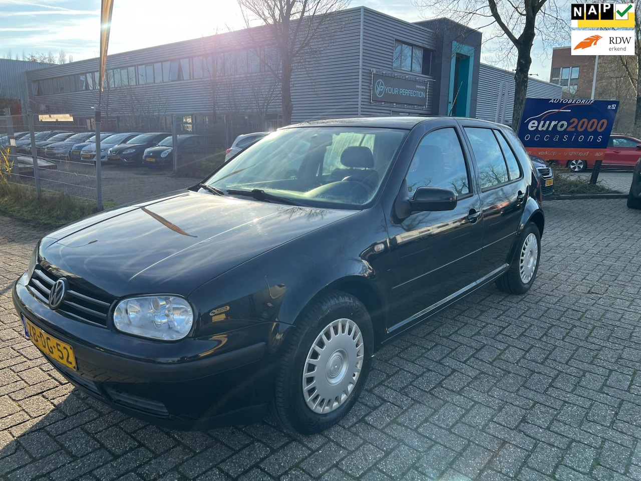 Volkswagen Golf - 1.9 TDI - AUTOMAAT - 5 DEURS - AIRCO ! - AutoWereld.nl