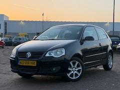 Volkswagen Polo - 1.4-16V Turijn/ VELGEN