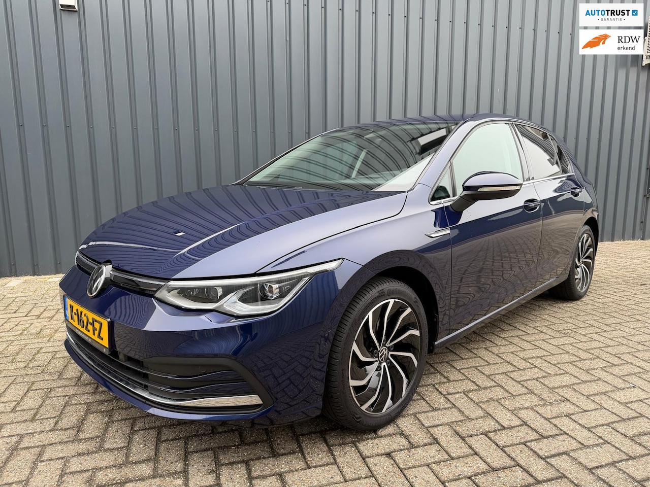 Volkswagen Golf - 1.5 eTSI Style 150PK IQ Light|HeadUP|Massage|Camera|Keyless|ACC|Stuurverwarming - AutoWereld.nl