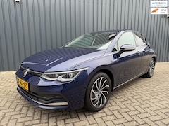 Volkswagen Golf - 1.5 eTSI Style 150PK IQ Light|HeadUP|Massage|Camera|Keyless|ACC|Stuurverwarming