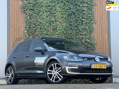 Volkswagen Golf - 1.4 TSI GTE PANORAMADAK|NAVI|18 inch