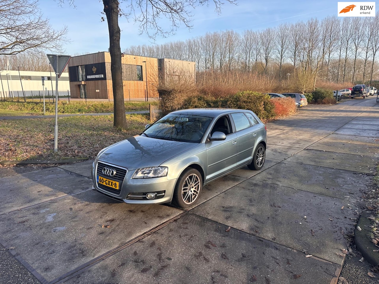 Audi A3 Sportback - 1.6 Attraction Pro Line Business Clima.Clima.5Deurs - AutoWereld.nl
