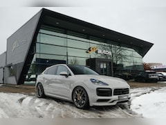 Porsche Cayenne Coupé - 3.0 E-Hybrid 462PK Krijtgrijs SportDesign Luchtvering Lightweight Package Carbon Dak 4-wie