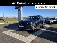 Volvo XC40 - Recharge Core | Adaptieve Cruise Control | Google Maps Navigatie | 19 Inch Velgen |