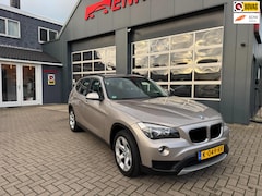 BMW X1 - SDrive20i Business+/ Camera / Trekhaak