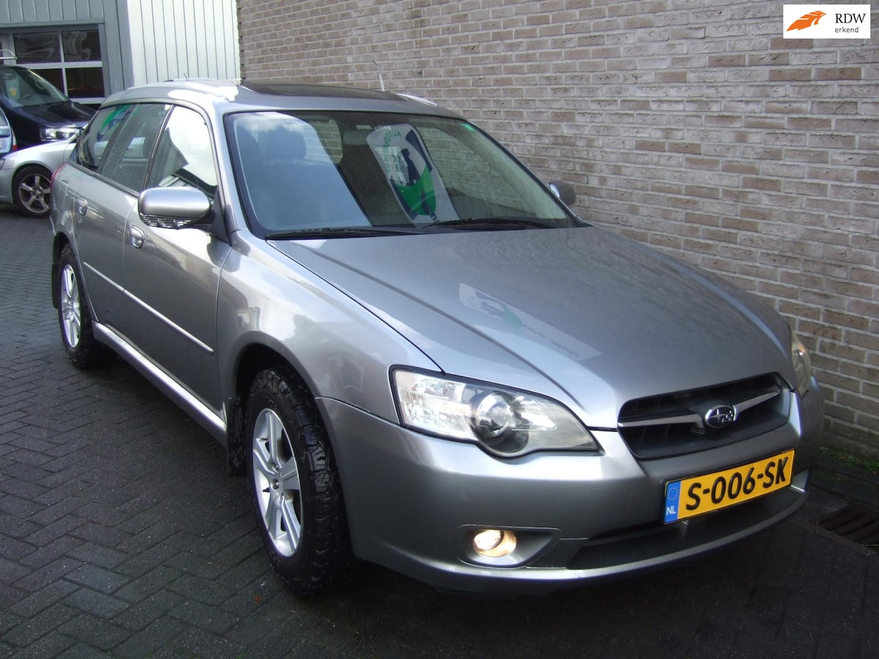 Subaru Legacy Touring Wagon - 2.0R - Lederen bekleding - Trekhaak - - AutoWereld.nl