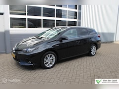 Toyota Auris Touring Sports - 1.8 Hybrid Dynamic | NL Auto Boekjes | Keyless Entry | Navigatie |