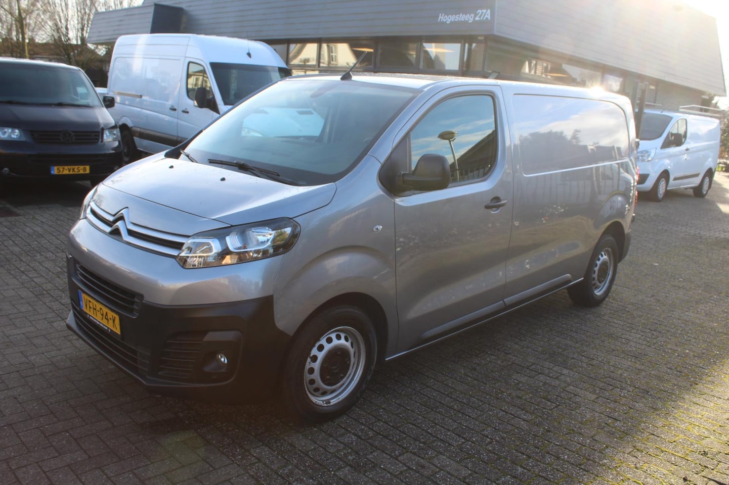 Citroën Jumpy - ZEER MOOIE STAAT 2.0 BlueHDI 120 M Club - AutoWereld.nl