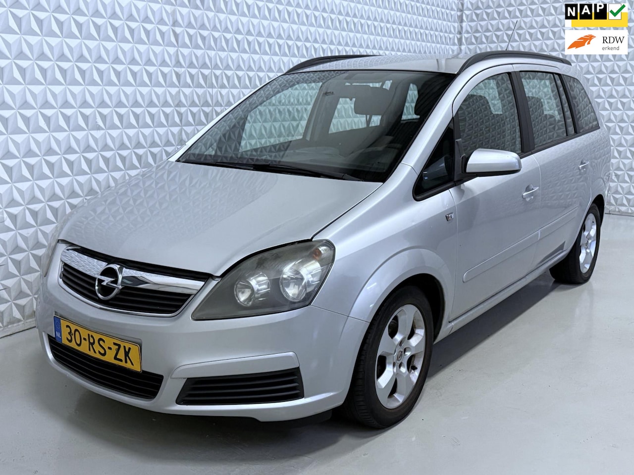 Opel Zafira - 1.6 Enjoy START NIET / CONTACTSLOT DEFECT?! (2005) - AutoWereld.nl