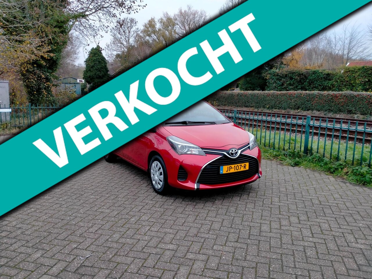 Toyota Yaris - 1.3 VVT-i Aspiration airco trekhaak 1e eig. ALLINPRIJS - AutoWereld.nl