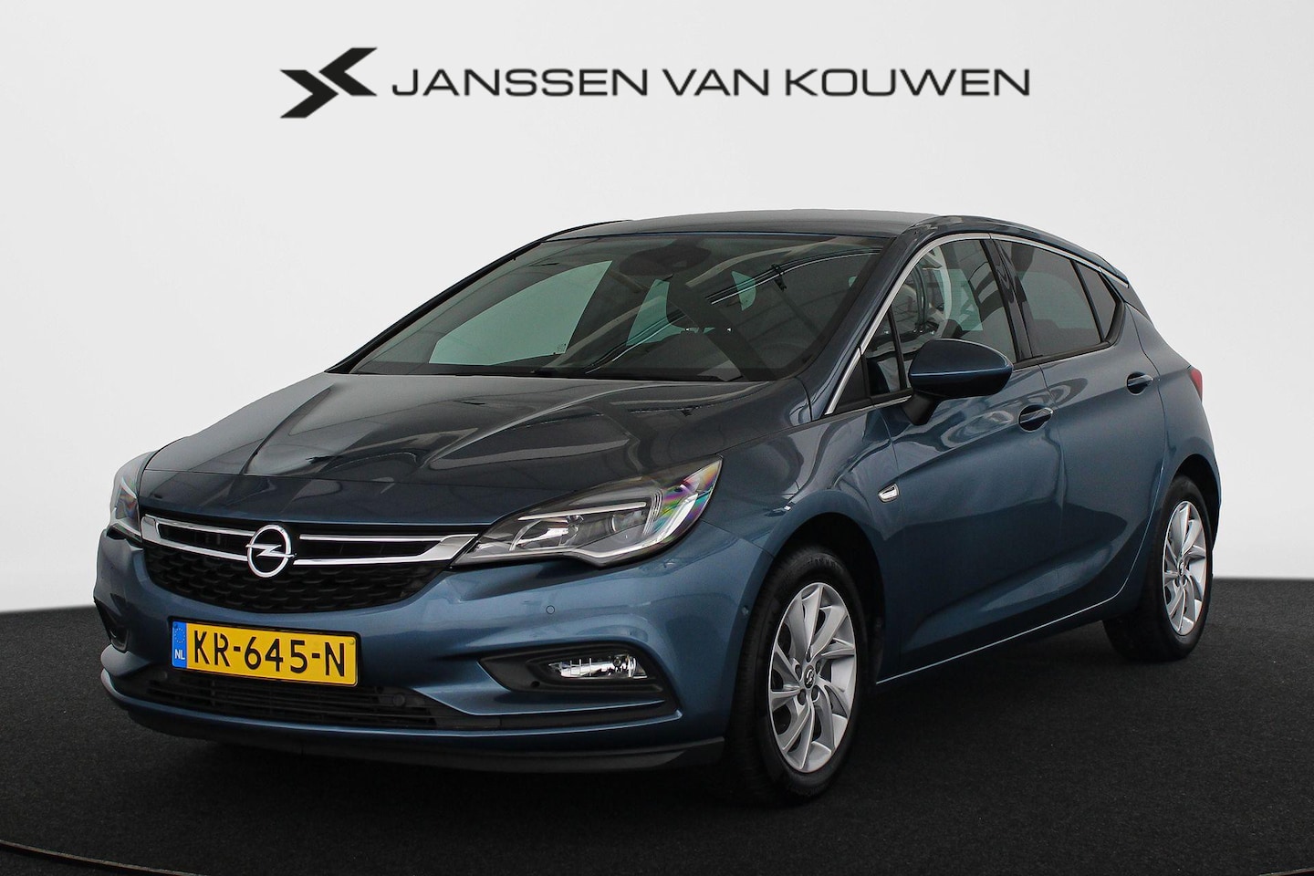 Opel Astra - 1.4 Innovation Automaat Trekhaak Navi Camera Apple Carplay AGR - AutoWereld.nl