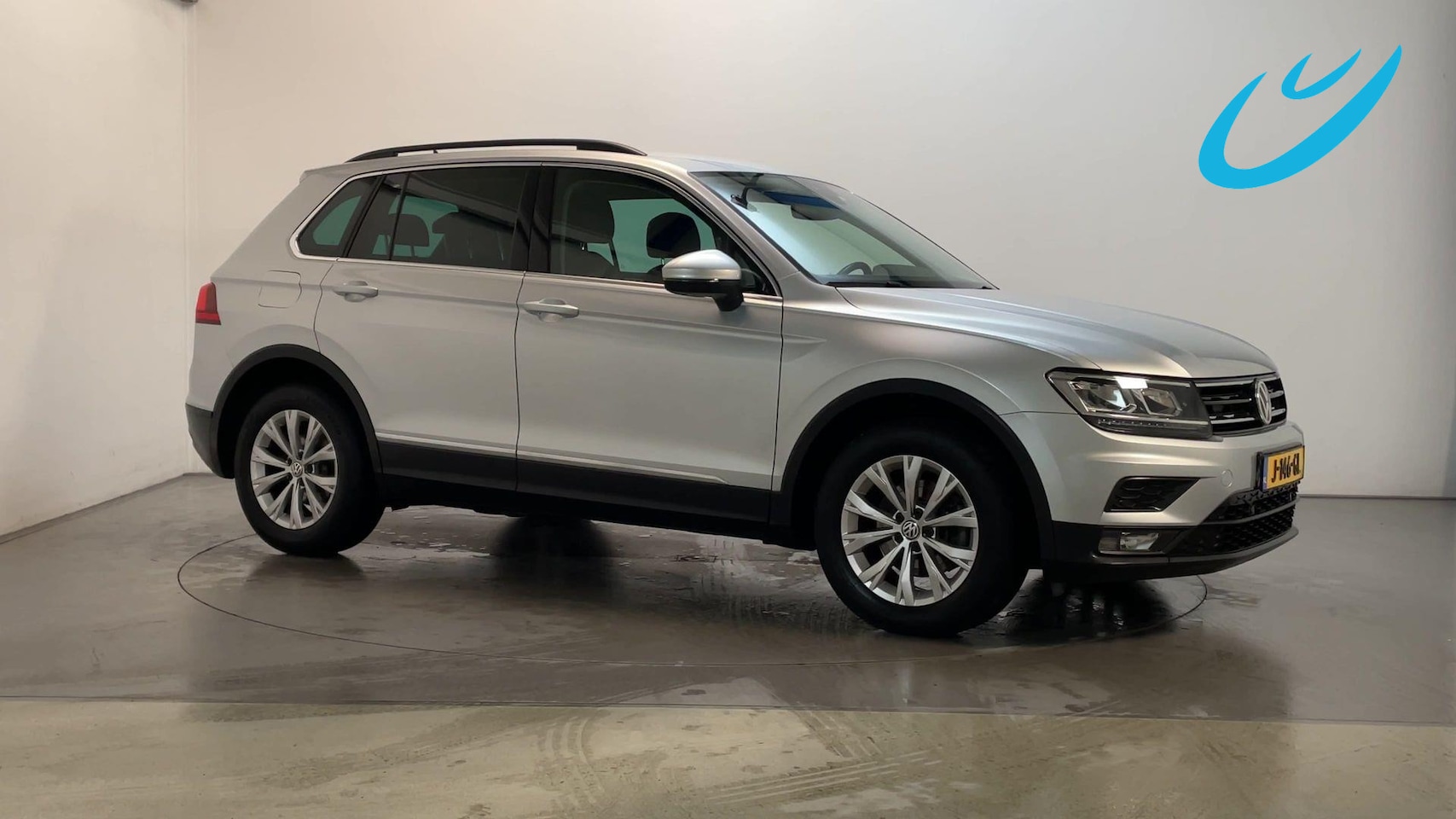 Volkswagen Tiguan - 1.5 TSI Comfortline Navigatie Parkeersensoren AppConnect - AutoWereld.nl