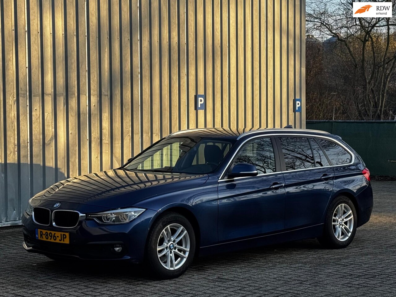 BMW 3-serie Touring - 320d High Executive / Adaptive Cruise / Sportinterieur! - AutoWereld.nl