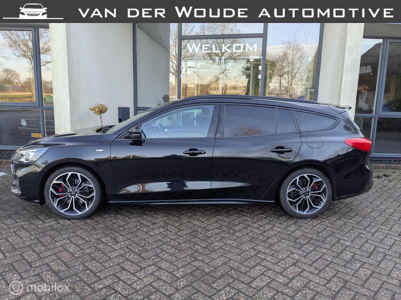 Ford Focus Wagon - 1.0 EcoBoost ST Line X Business 1.0 EcoBoost ST Line X Business - AutoWereld.nl