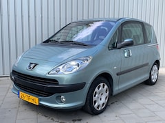 Peugeot 1007 - 1.4 Sesam Gentry|Airco|Schuifdeuren|