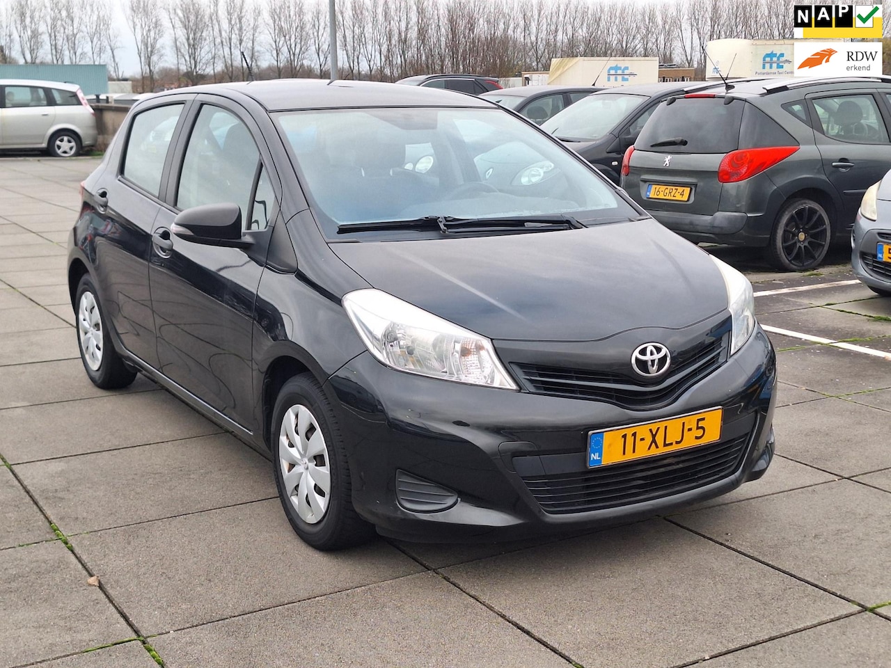 Toyota Yaris - €3750,-1.0 VVT-i Comfort 5 Drs Airco Apk 2026 - AutoWereld.nl