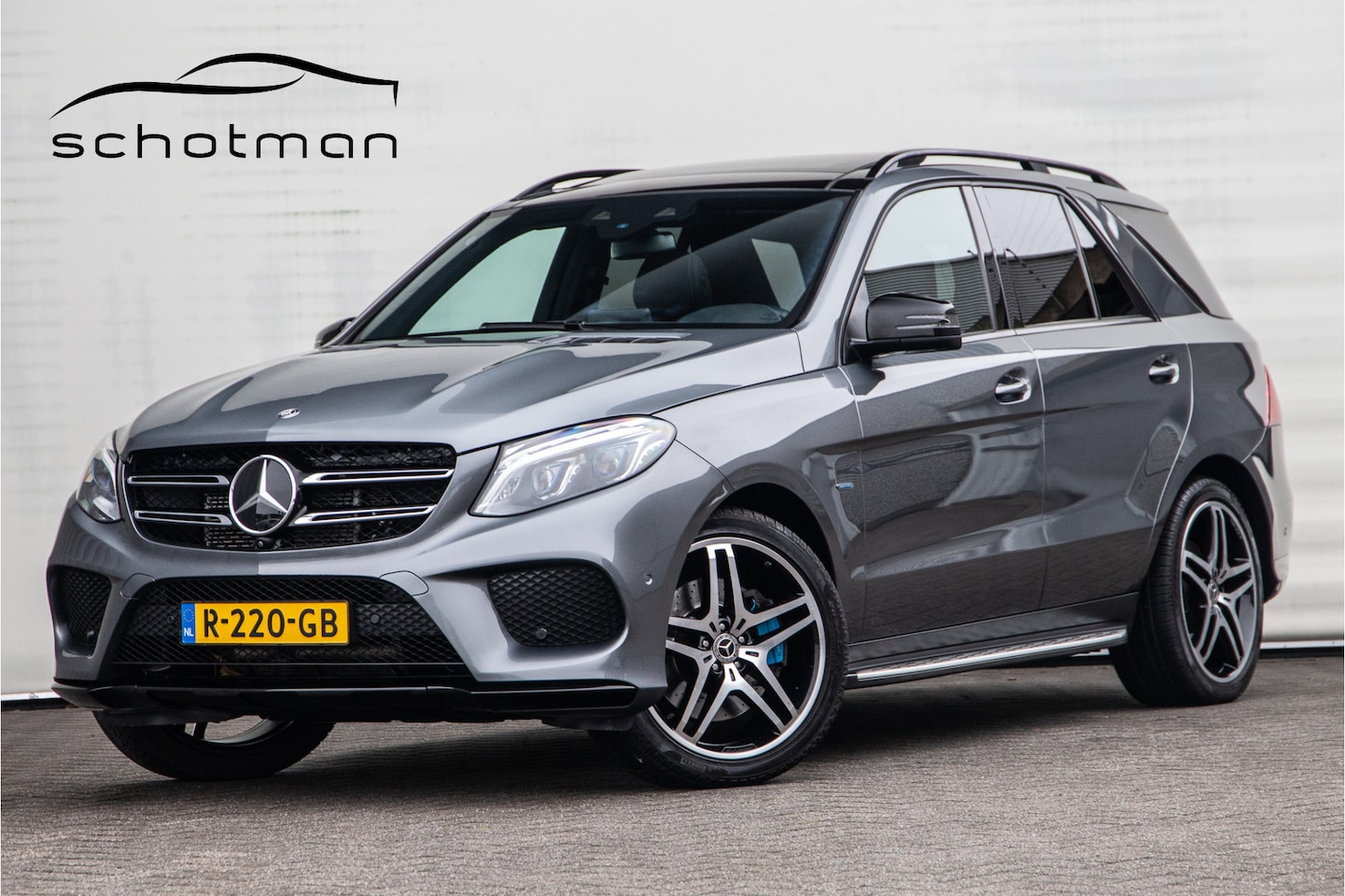 Mercedes-Benz GLE-Klasse - 500 e 4MATIC AMG Sport Edition Pano, Luchtvering, Nightpack, Leder, Harman Kardon - AutoWereld.nl