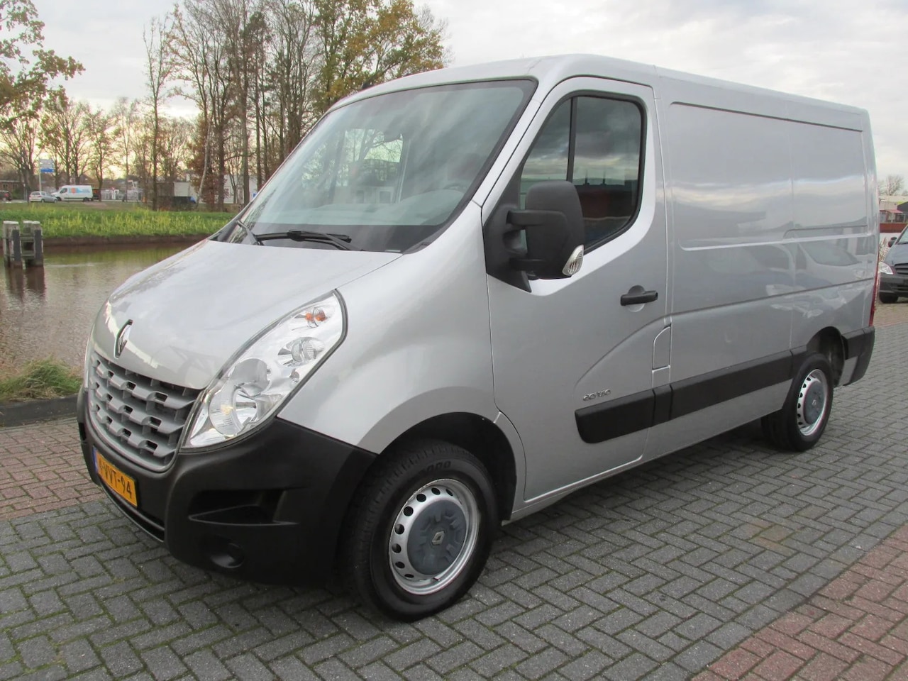 Renault Master - Automaat 2.3 dCi 146 pk Airco - AutoWereld.nl