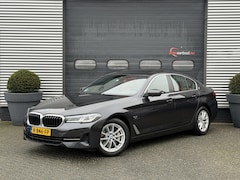 BMW 5-serie - 530e Business Edition Plus | Panoramadak | Camera | Lederen Bekleding | Laser | Elektrisch