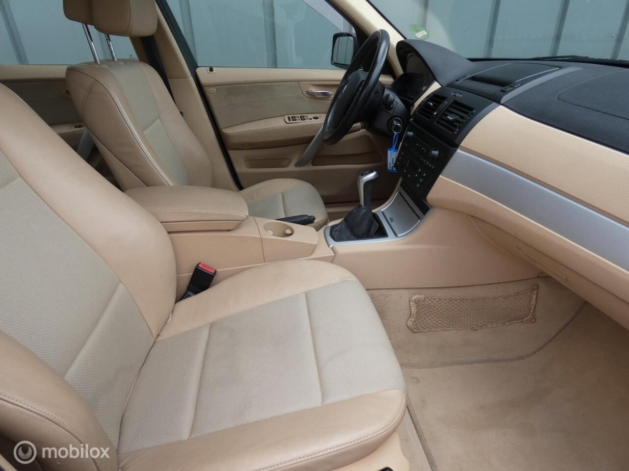 BMW X3 - 2.0i Executive AIRCO//NAVI//CRUISE//TREKHAAK//CV+AB//ELEC.RAMEN