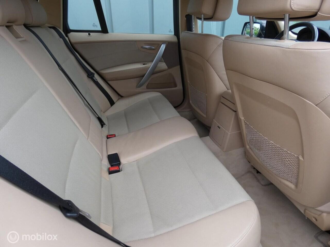 BMW X3 - 2.0i Executive AIRCO//NAVI//CRUISE//TREKHAAK//CV+AB//ELEC.RAMEN