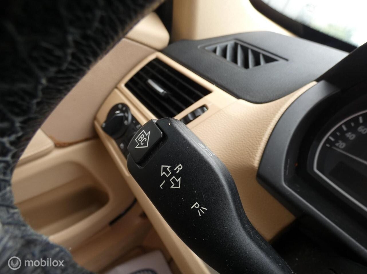 BMW X3 - 2.0i Executive AIRCO//NAVI//CRUISE//TREKHAAK//CV+AB//ELEC.RAMEN