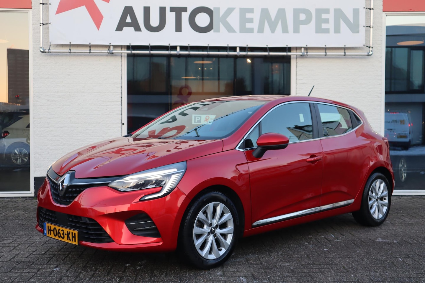 Renault Clio - 1.0 TCE INTENS APPLE CARPLAY|CRUISE|PERFECT ONDERHOUDEN - AutoWereld.nl