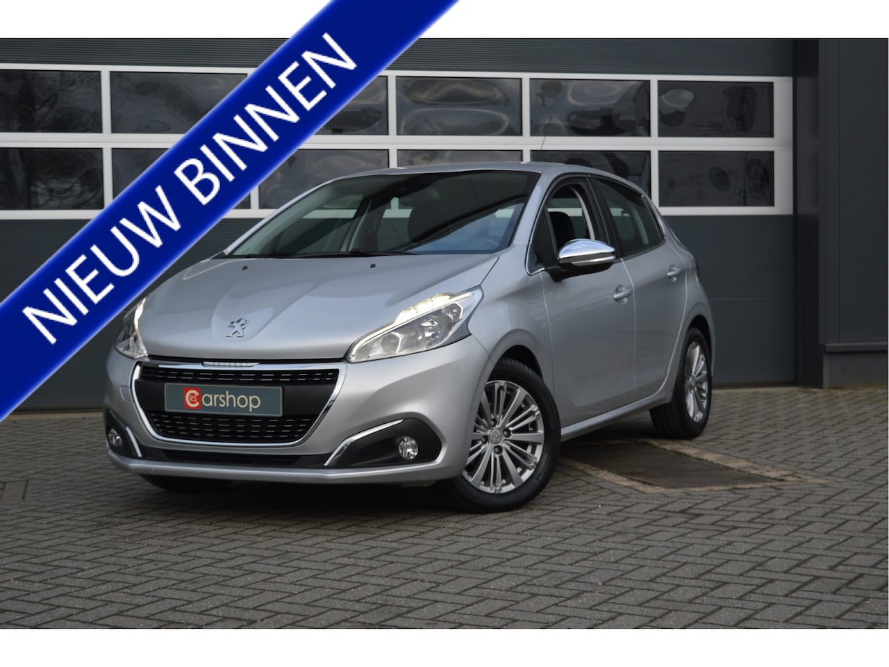 Peugeot 208 - 1.2 PureTech Allure | Airco/PDC/Navi | Met 12 maanden garantie! - AutoWereld.nl