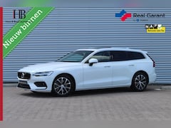 Volvo V60 - 2.0 B3/Pano/Adapt cruise/Bliss/Trekhaak