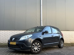 Dacia Sandero - 1.4 Ambiance-airco-NWE APK en distributieriem