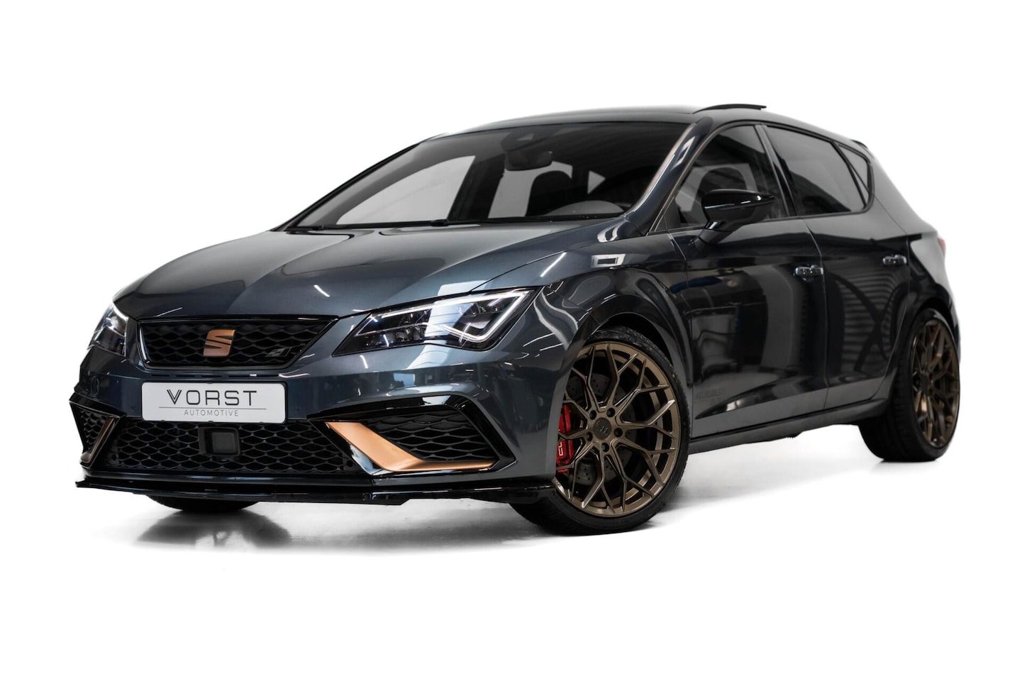 SEAT Leon - 2.0 TSI CUPRA Ultimate Edition Pano Beats Schaalst - AutoWereld.nl