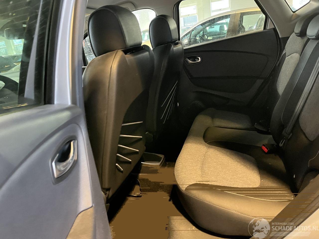 Renault Captur - 1.2 TCe Bose 52.000 KM Automaat!